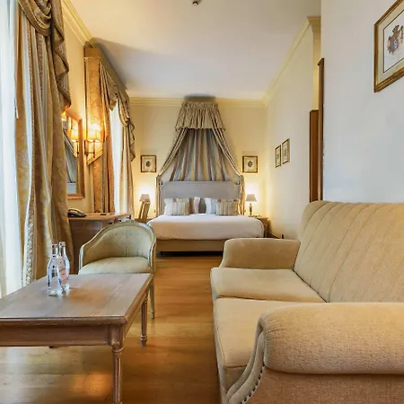 Real Palacio Hotel 5*