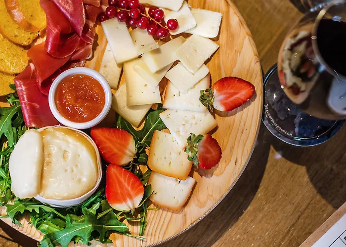 Real Palacio Отель 5*