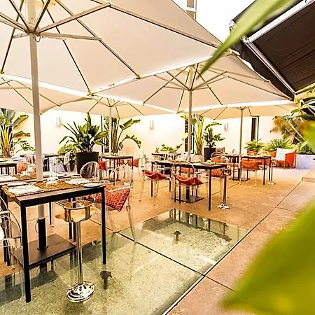 Hotell Real Palacio 5*