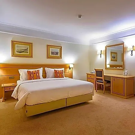 Hotel Real Palacio