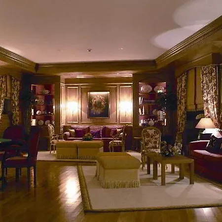 Hotel Real Palacio