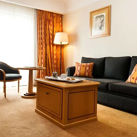 Real Palacio 5* Lissabon
