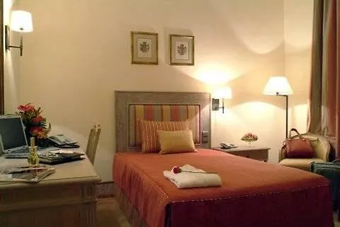 Real Palacio ליסבון