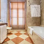 Real Palacio Hotel