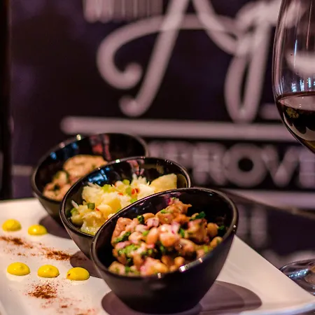 فندق ريال بالاسيو